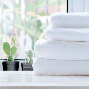 Bath Mats & Towels