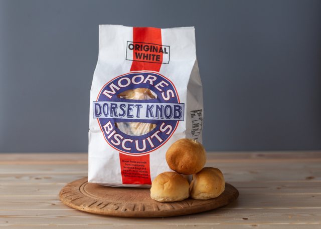 MOORES Moores White Dorset Knobs 225g