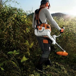 Stihl Chainsaws & Hedgetrimmers