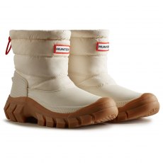 Hunter Ladies' Intrepid Short Snow Boot White Willow/Gum Hunter Ladies' Intrepid Short Snow Boot White Willow/Gum