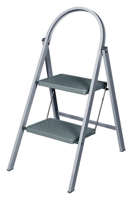 WERNER Werner 2 Tread Stepstool